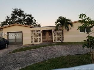 3601 Acapulco Dr, Miramar, FL 33023