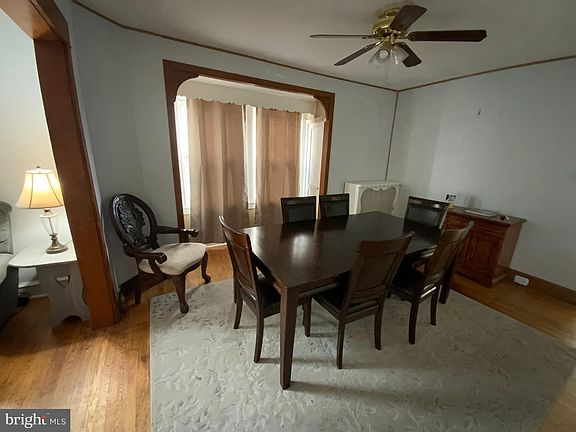 5th image of 404 Custer Ave