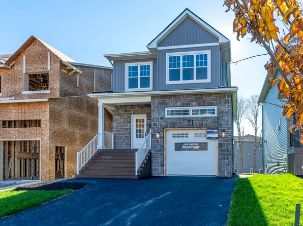 11 Garvey Ct #Gar-49, Bedford, NS B4B 2V7