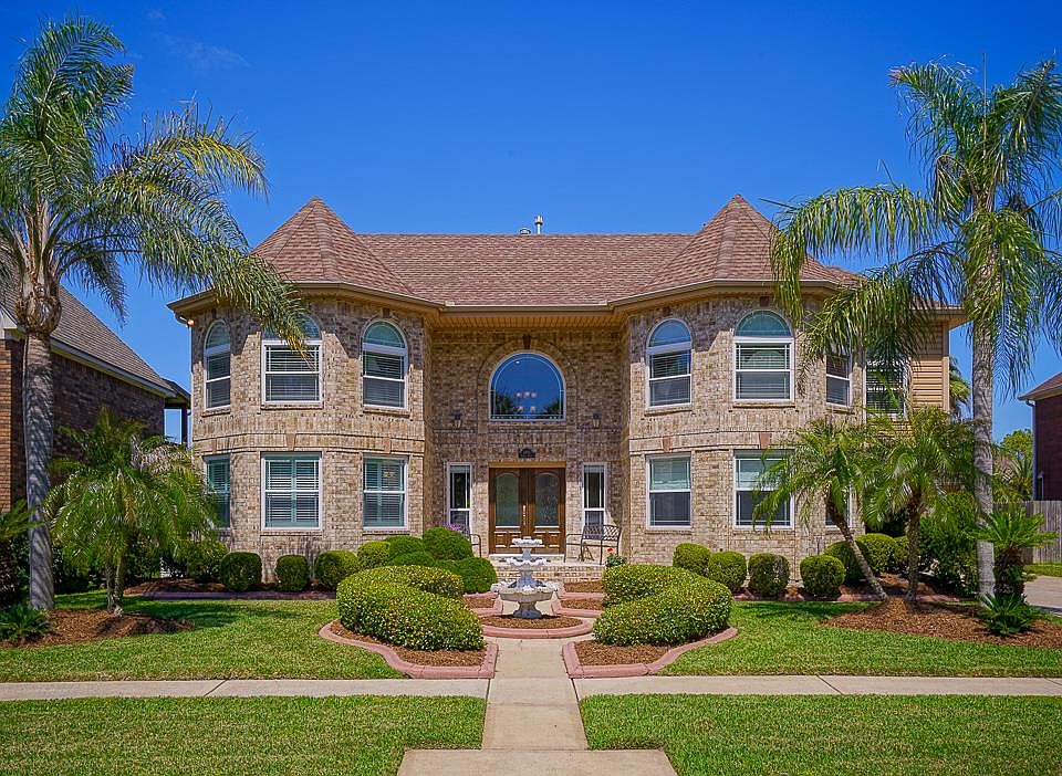 1st image of 4202 Pebble Beach Dr