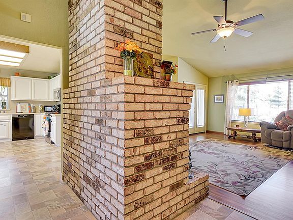 4th image of 1250 Serena Ct