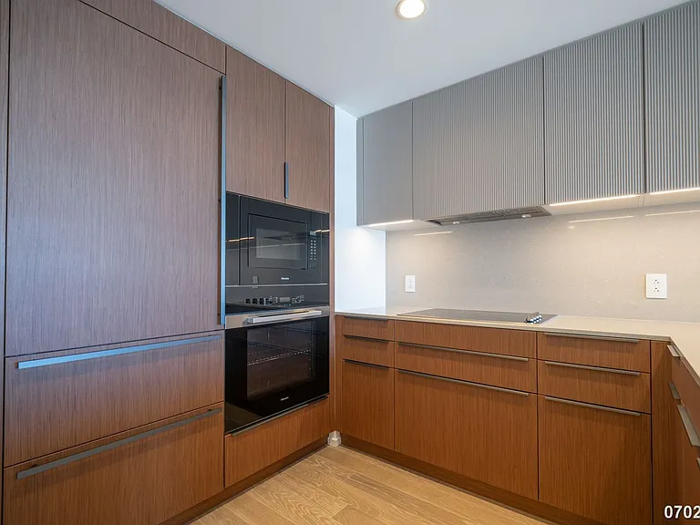 333 Ward Ave #1807 — Photo 18