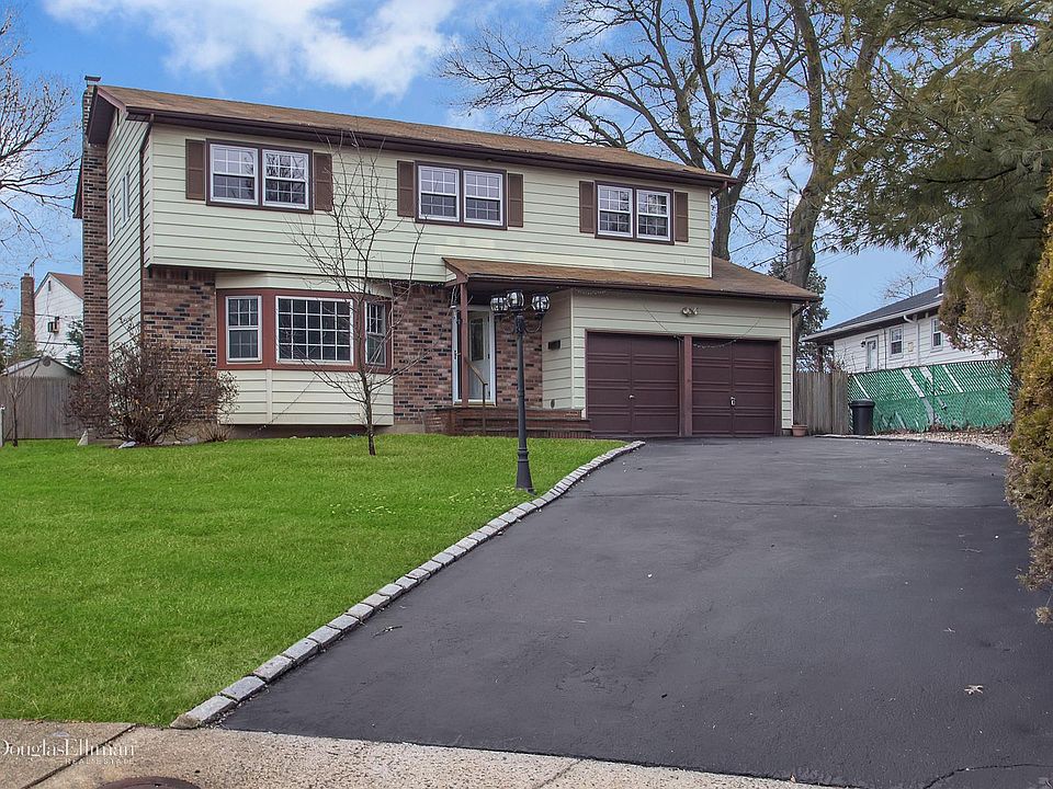 1st image of 414 Bernice Dr