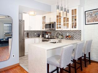 217 W 14th St APT 4F, New York, NY 10011