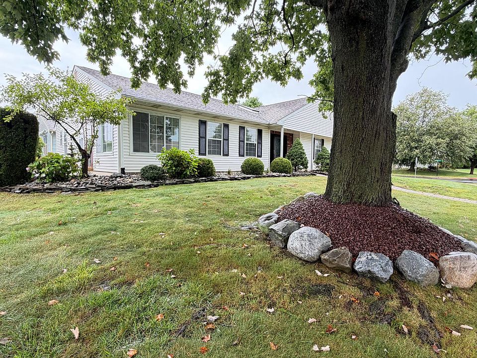 1st image of 2 Windmill Ct