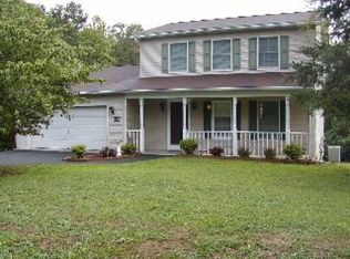306 Darrell Ln, Hurt, VA 24563