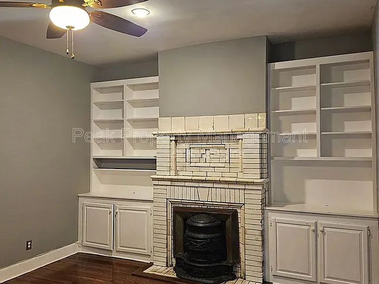 216 N 32nd St #A — Photo 19