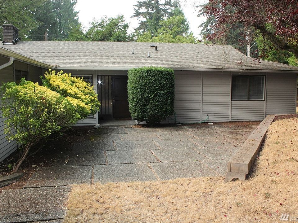 1st image of 419 156th Pl NE