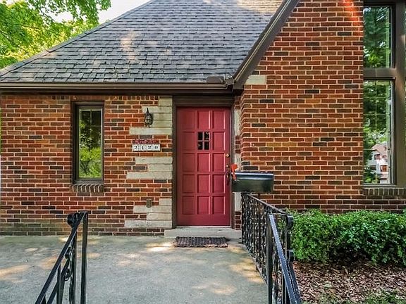 4th image of 2120 Brockman Blvd