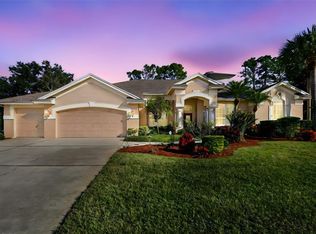 3988 Mimosa Pl, Palm Harbor, FL 34685