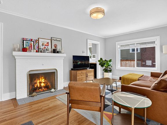 4th image of 6826 N Congress Ave