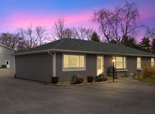 5027 Saint Joe Center Rd, Fort Wayne, IN 46835