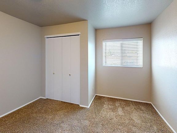 4th image of 111 NW Columbia Ave #3