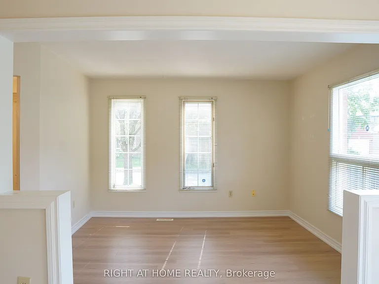 50 Oldhill St — Photo 4