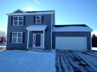 6569 Wesley Dr, Walbridge, OH 43465