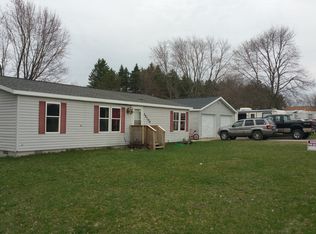 15100 Beecher Ave, Thompsonville, MI 49683