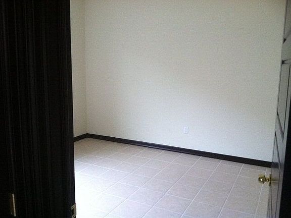 2nd image of 3018 Montevideo Dr