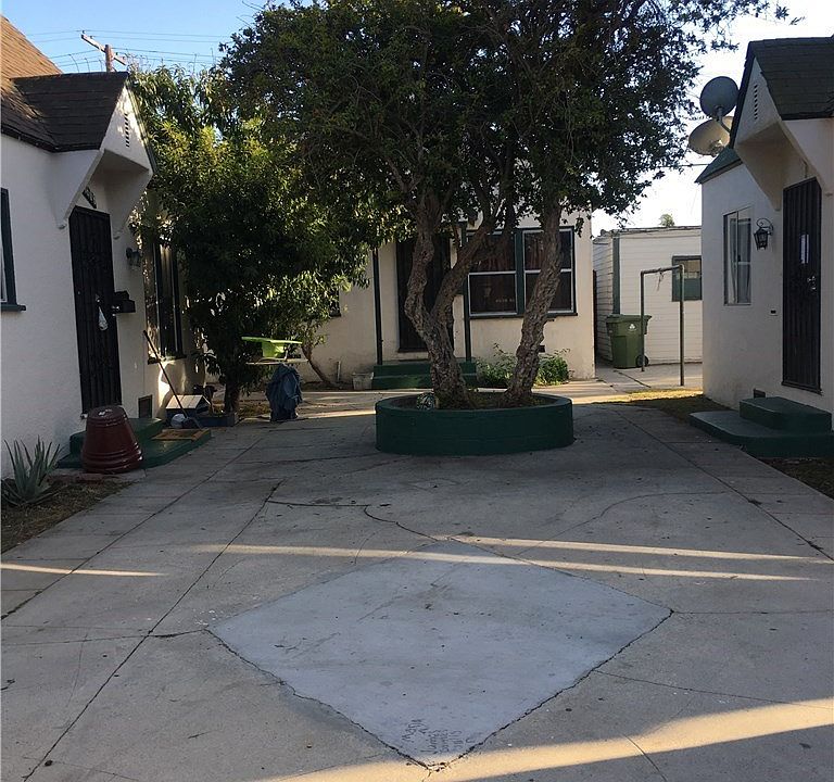 1st image of 1606 W Gage Ave