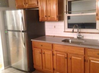 17 Paerdegat 9 St, Brooklyn, NY 11236
