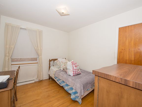 5th image of 3941 N Plainfield Ave