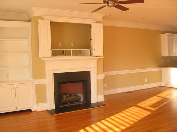 2nd image of 3729 Savannah Place