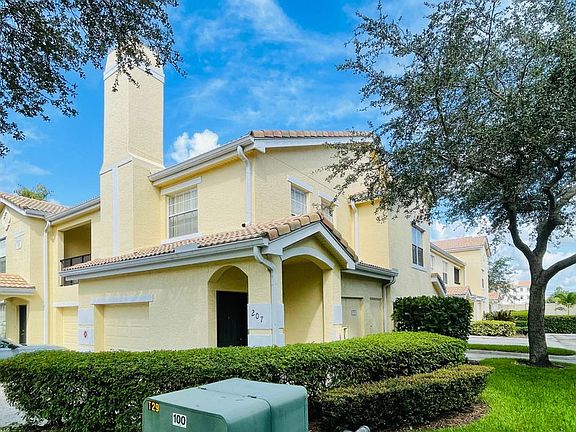 2nd image of 164 SW Peacock Blvd #1-33-207