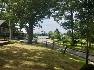 15 Chestnut St, Noyack, NY 11963