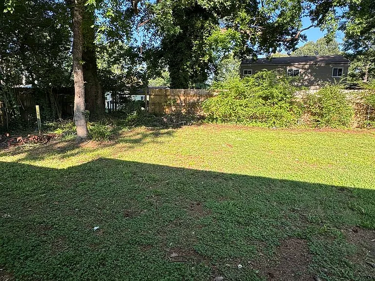 221 Remus Ln — Photo 10
