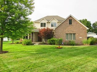 10300 Hosler Rd, Leo, IN 46765