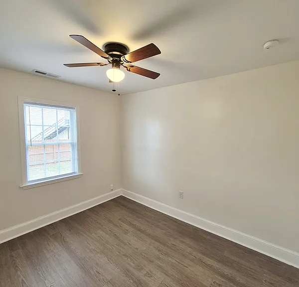 115 Slagle Ave — Photo 46