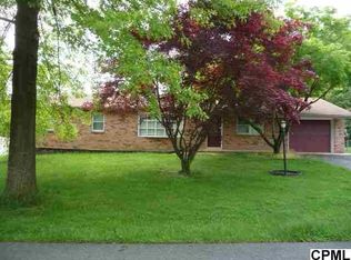 111 Holly Dr, Mechanicsburg, PA 17055