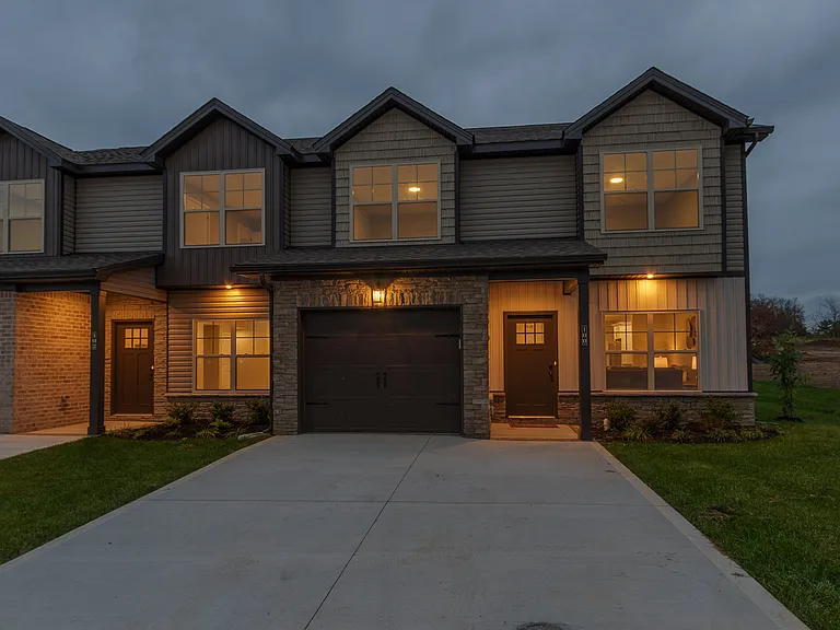 301 Copperfield Way — Photo 2