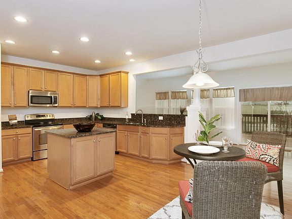 4th image of 37 Pate Dr