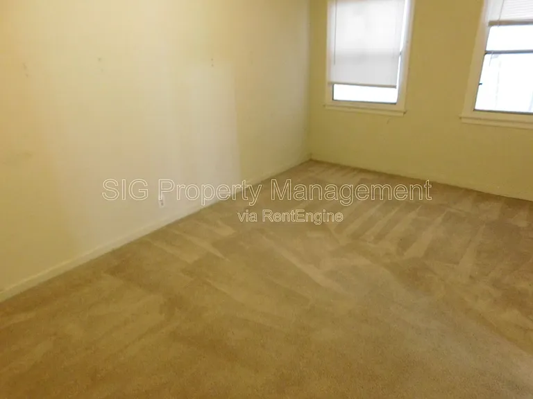 461 W Colorado St #9 — Photo 9
