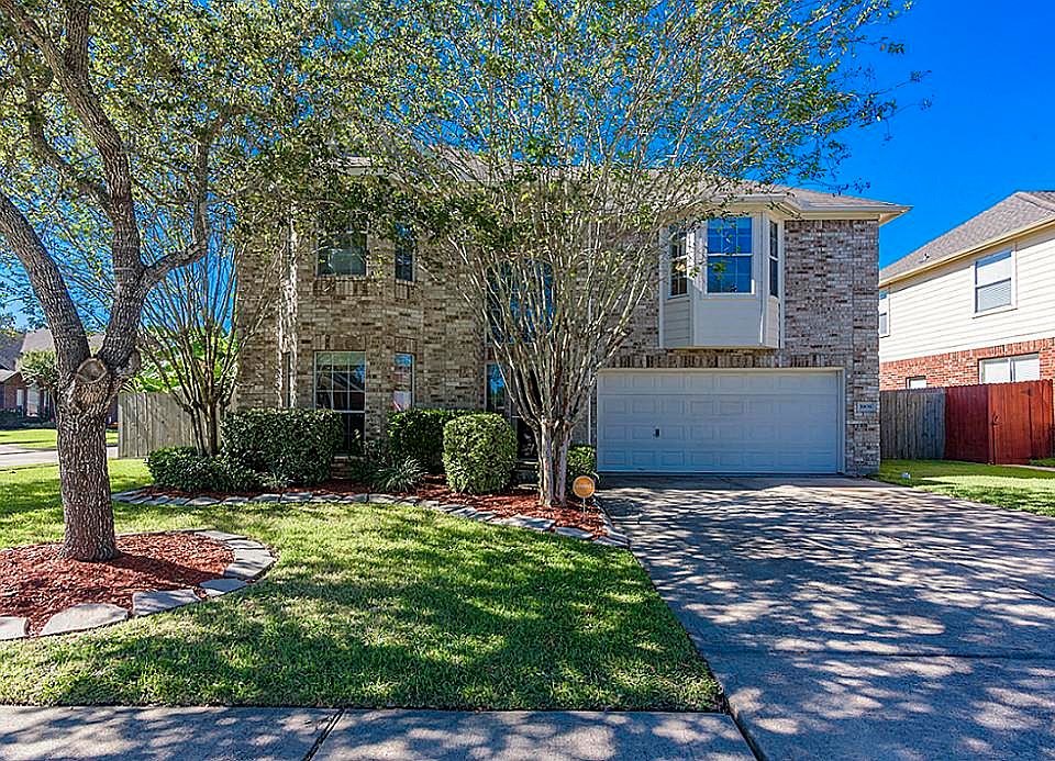 1st image of 3908 Dunlavy Dr