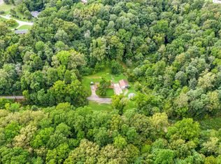 N Cave Springs Rd, Clarksville, TN 37042