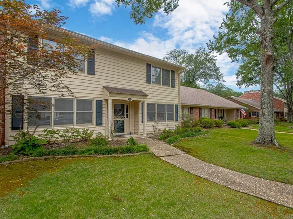 707 Pleasant Valley Dr Unit 22, Little Rock, AR 72227