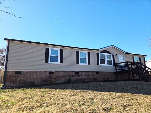4th image of 4601 Stetson Dr
