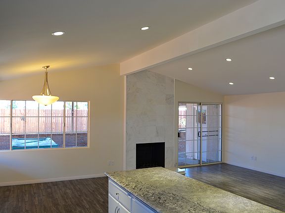 5th image of 2793 Mission Village Dr