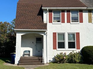 523 W Springettsbury Ave, York, PA 17403