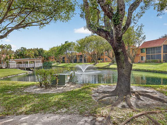 3rd image of 11135 Green Lake Drive #102