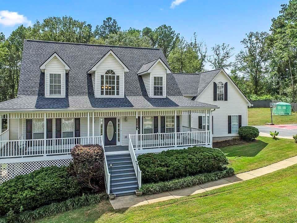 1st image of 208 Abigaile Ct