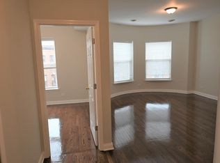 1021 E 62nd St #2, Chicago, IL 60637