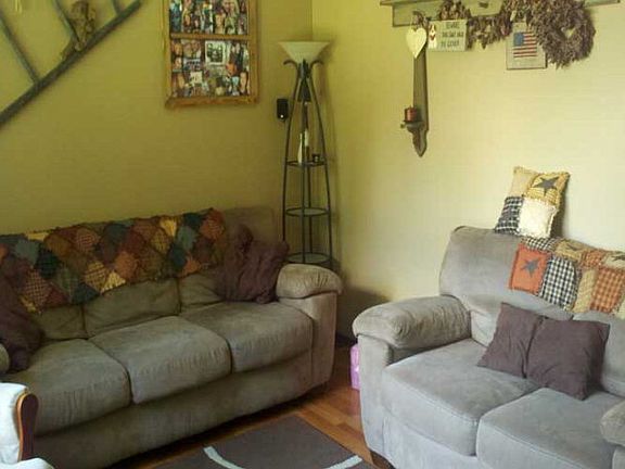 2nd image of 8370 Juniata Valley Pike