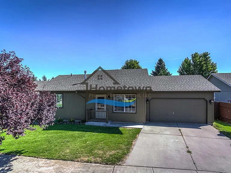 880 N Tucson St — Photo 1