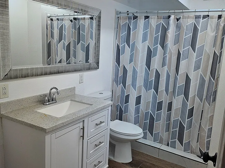804 Hosea Ct #1 — Photo 4