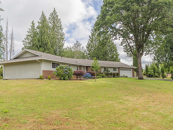 2nd image of 5608 NE Salmon Creek St
