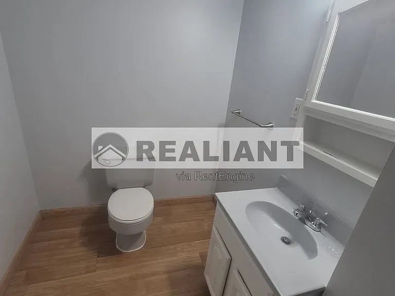 1725 Promontory Dr — Photo 18