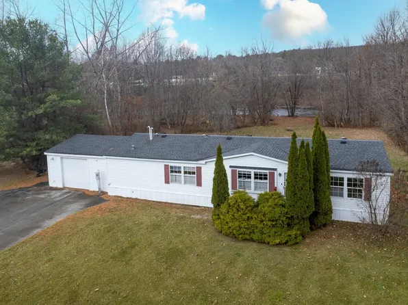 26 Dorr Drive, Rutland City, VT 05701