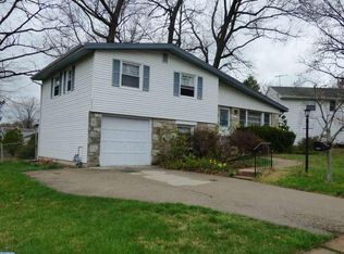 2814 Rossiter Ave, Abington, PA 19001